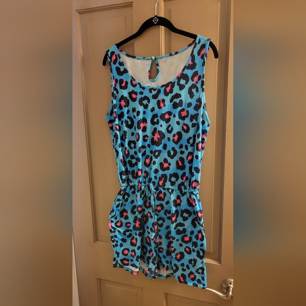 * Size large cheetah romper